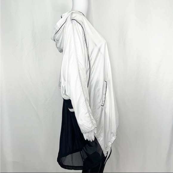 Koral B&W Front Zip &Pockets Lower Half Back Mesh Hooded Windbreaker Jacket SzXL - Picture 8 of 16